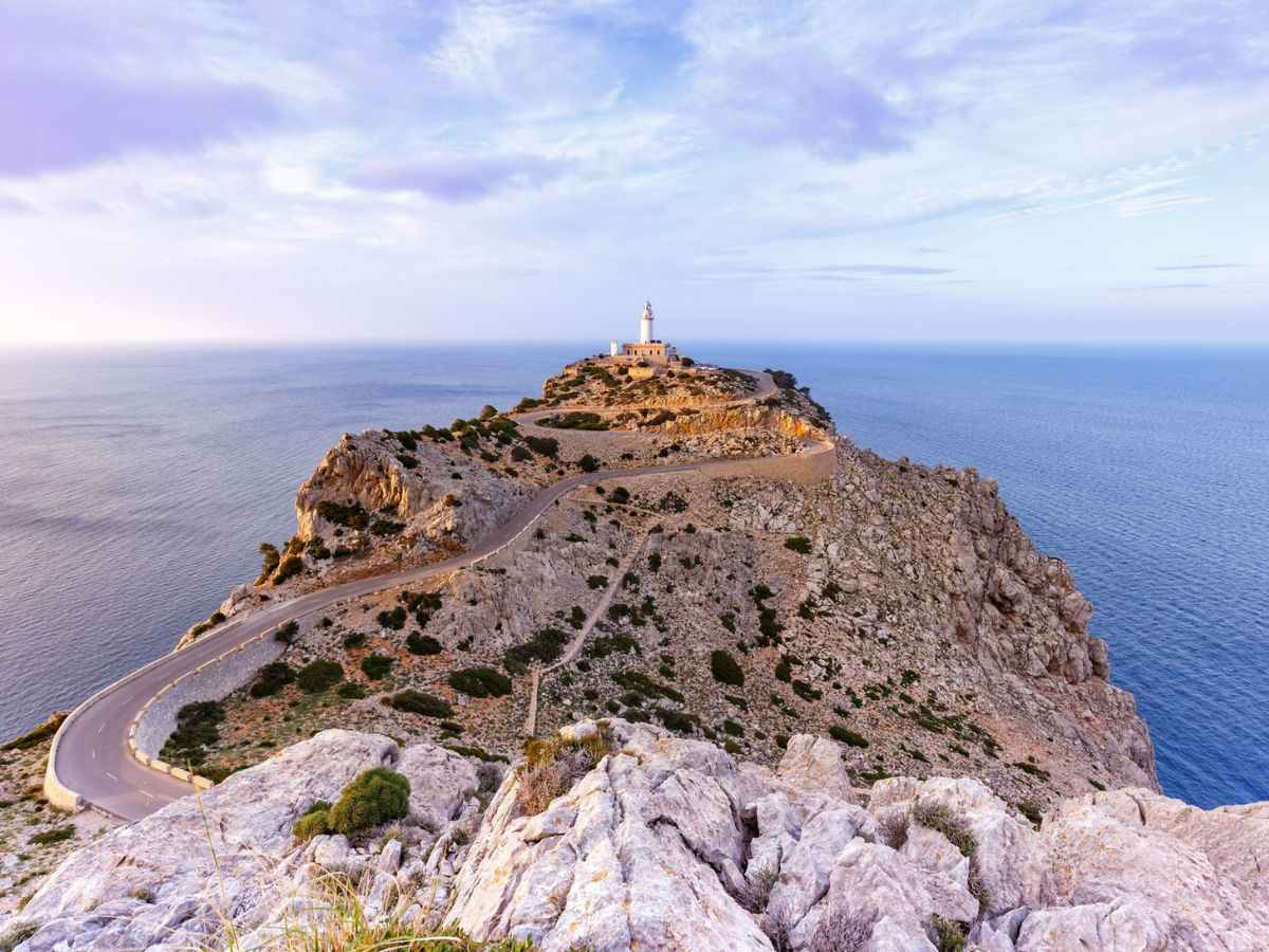 faro formentor